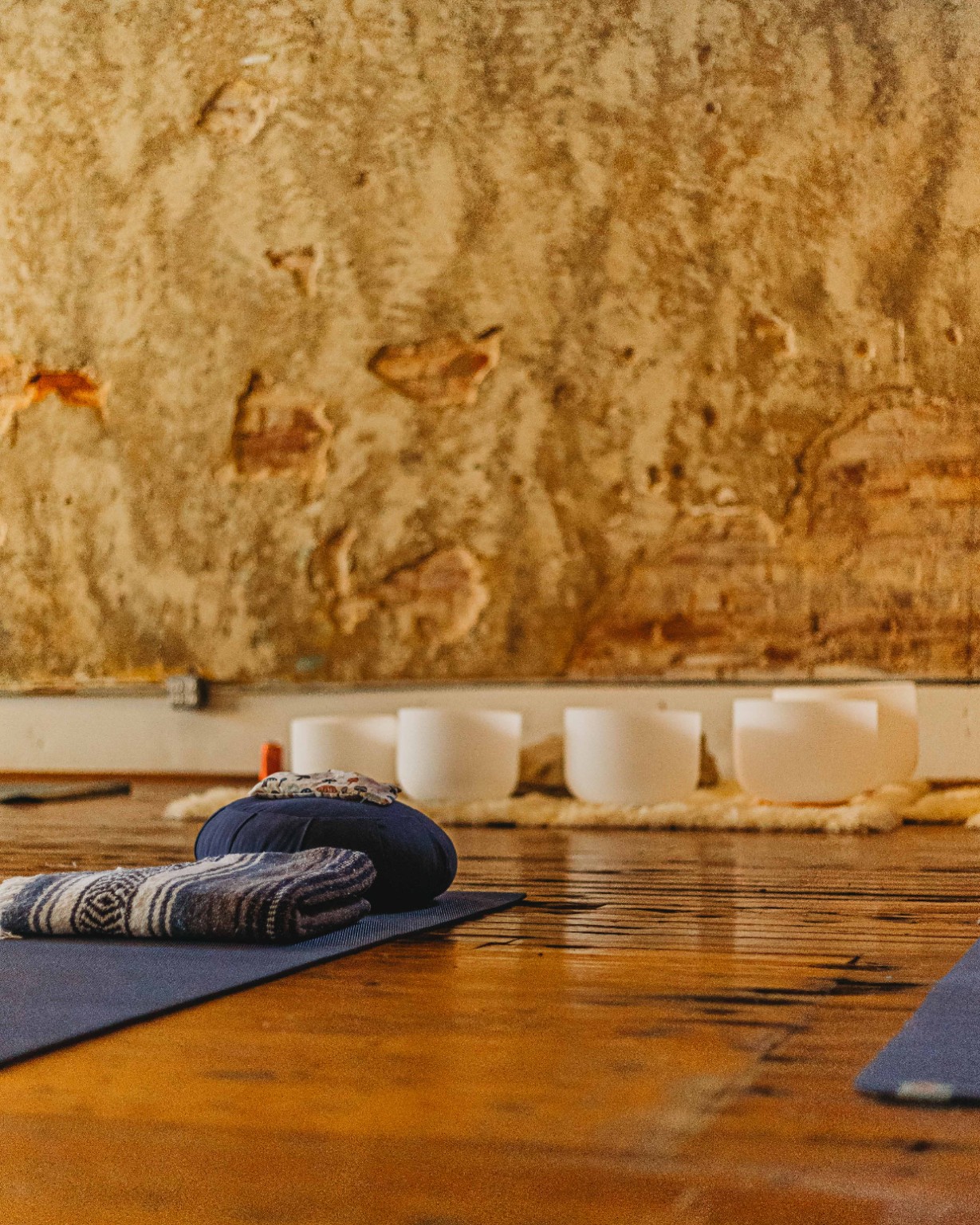 Singing bowls used in sound therapy
